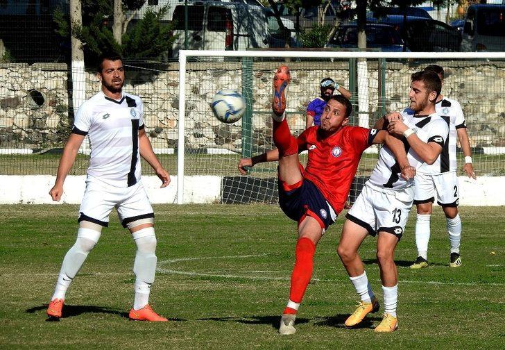 Çeşme Belediyespor hem galibiyeti hem de liderliği kaçırdı G1