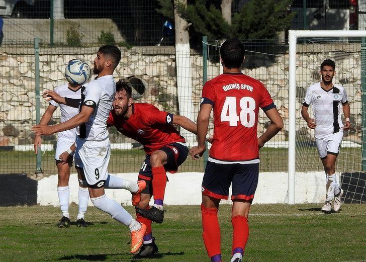Çeşme Belediyespor hem galibiyeti hem de liderliği kaçırdı G4