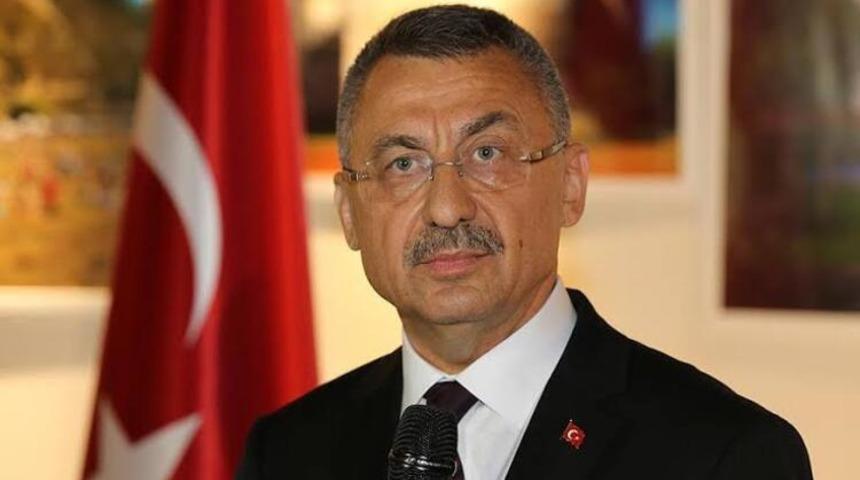 Cumhurbaşkanı Yardımcısı Oktay'dan şehit ailesine taziye ziyareti