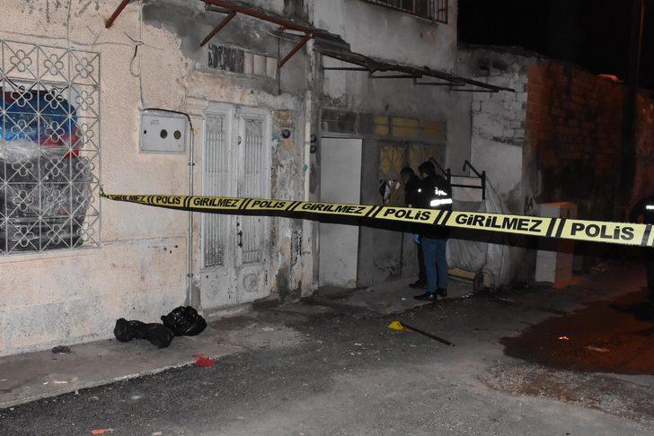 İzmir'de gece yarısı vahşet! Ev sahibine pompalı tüfekle kurşun yağdırdı G3