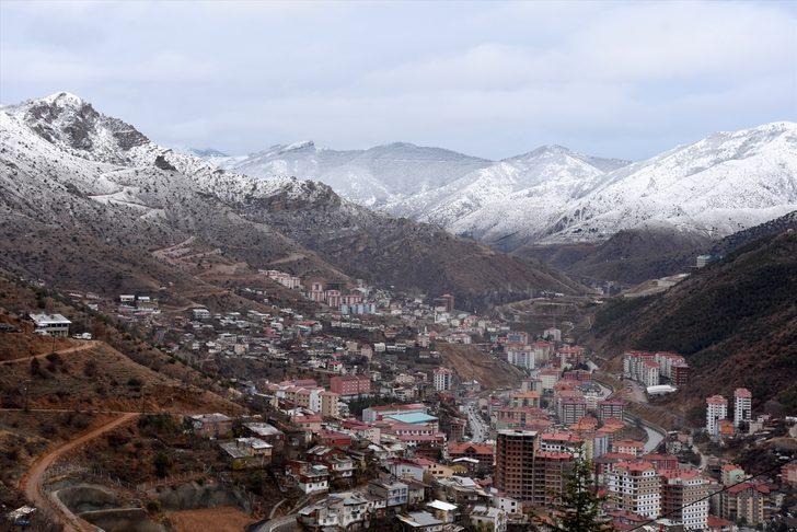 Gümüşhane'de 39 köy yolu kar nedeniyle ulaşıma kapandı G5