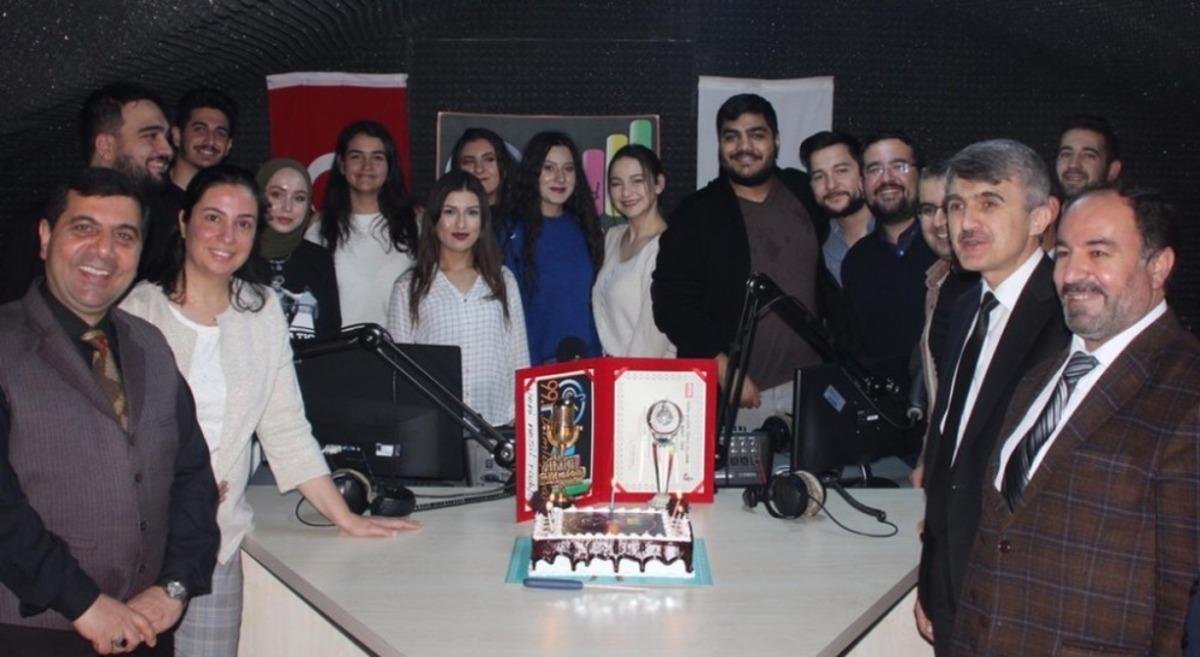 DP&Uuml; Radyo Dumlupınar&rsquo;ın 15. yaşı kutlandı