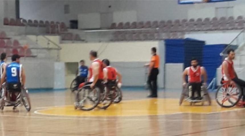 Melikgazi BESK&rsquo;ten birg alibiyet, 1 mağlubiyet