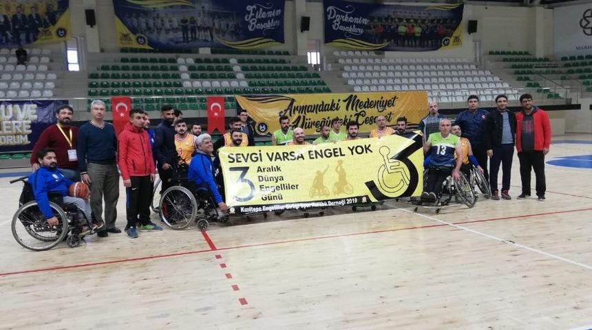 S&uuml;mb&uuml;l, grup liderini mağlup etti