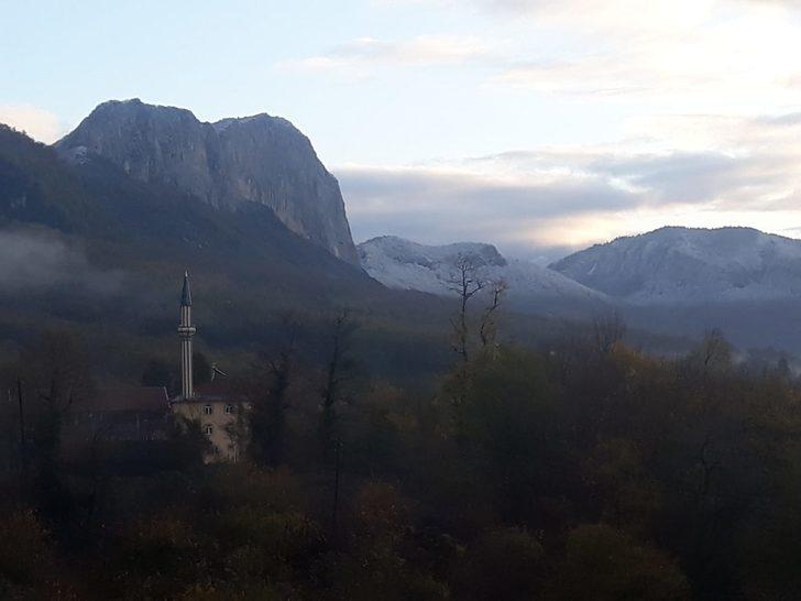  Küre Dağları Milli Parkı beyaz örtüyle kaplandı G3