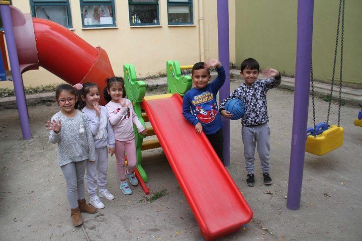 Kartal’da Atık Pil Toplama Yarışması’nda kazanan okullara ödülleri verildi G3