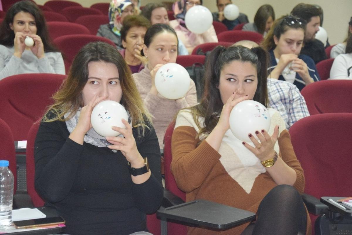 Bebek bakımı ve kolay doğum teknikleri anlatıldı