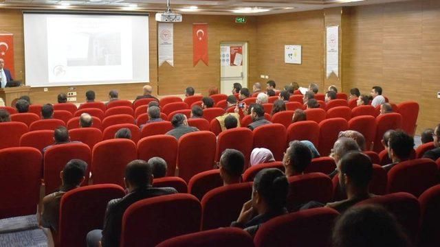 Mardin’de doktorlara hepatit ve HIV/AIDS bilgilendirme toplantısı