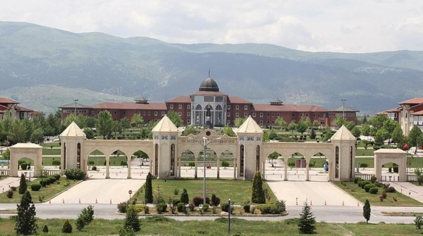 DP&Uuml;&rsquo;de fen ve m&uuml;hendislik alanlarında proje eğitimi