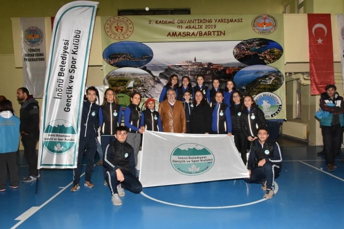 İn&ouml;n&uuml; ekibi oryantiringde T&uuml;rkiye dereceleriyle d&ouml;nd&uuml;