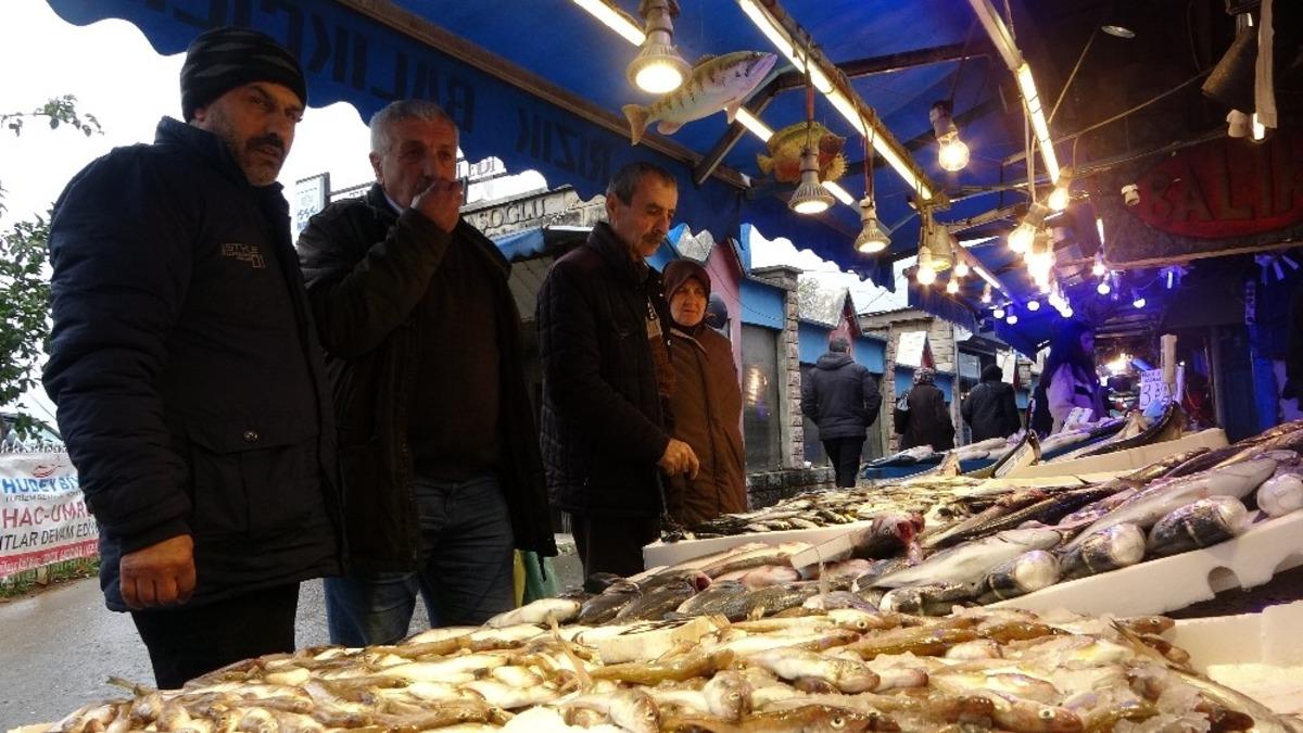 Hamsi bu sezon ilk kez tezgahlarda yerini alamadı