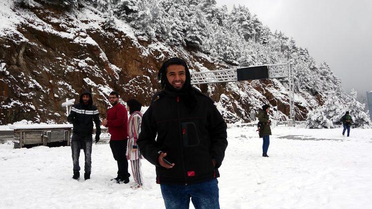 Doğu Karadeniz'de kardan 57 köy yolu kapandı G4