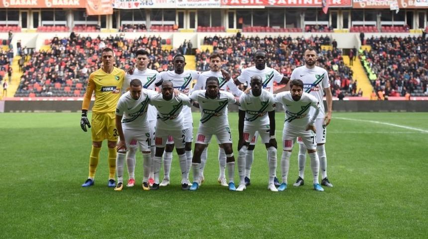 Denizlispor’da üst üste alınan galibiyetler ile kötü gidişe ’dur’ denildi