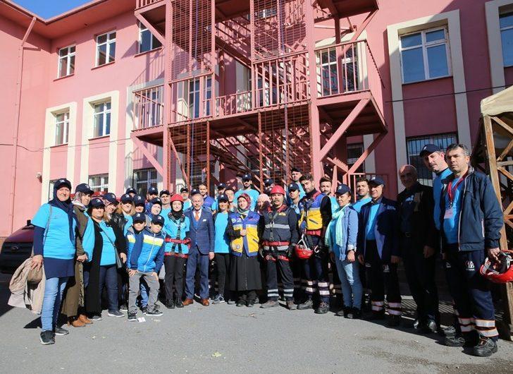 BAYRAK’tan nefes kesen tatbikat G4