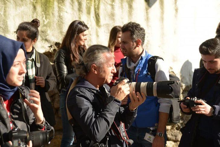 Manisa sokaklarında fotoğraf eğitimi G2