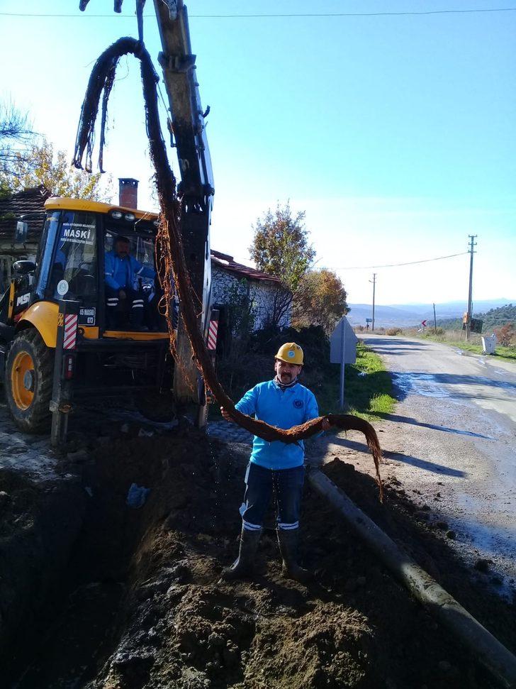 Su borusundan çıktı! Tam 6 metre G1