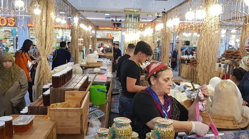 Şanlıurfa&rsquo;da Karadeniz Uşakları r&uuml;zgarı