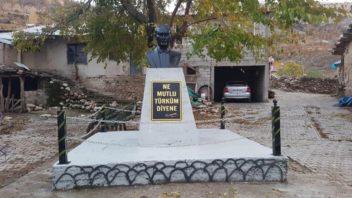 G&ouml;lbaşı Belediyesi Hacılar k&ouml;y&uuml;ndeki Atat&uuml;rk b&uuml;st&uuml;n&uuml; onardı