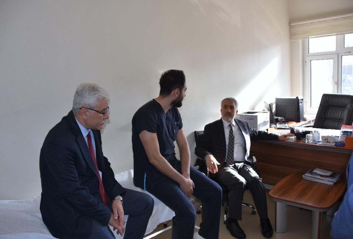 Rekt&ouml;r Bilgi&ccedil;&rsquo;ten, şiddete uğrayan hekime moral