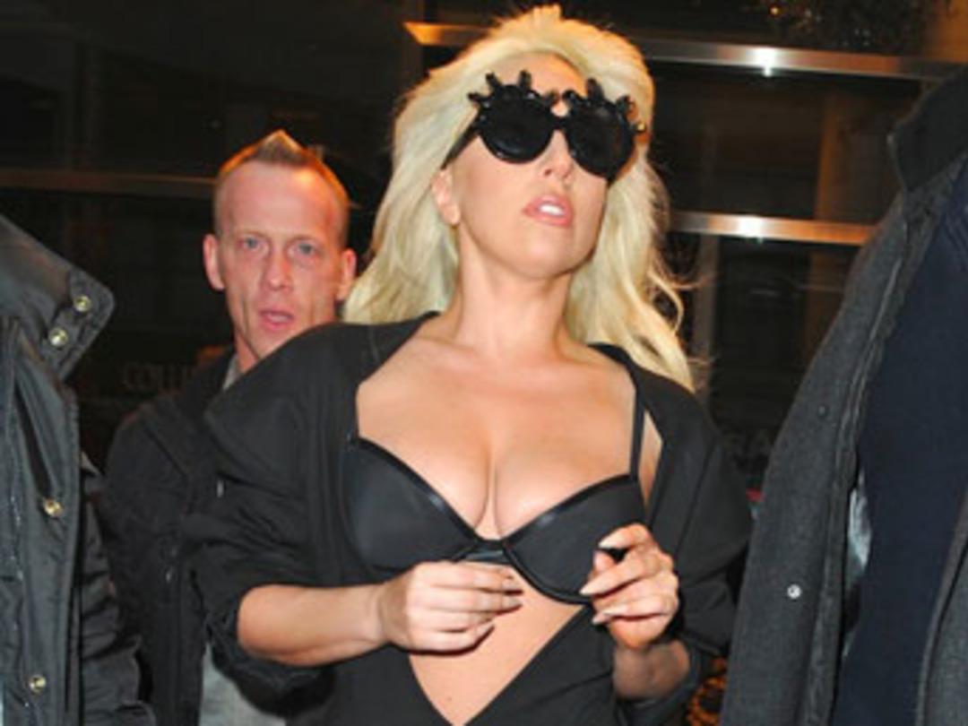 Konserine 18 yaş sınırı geldi