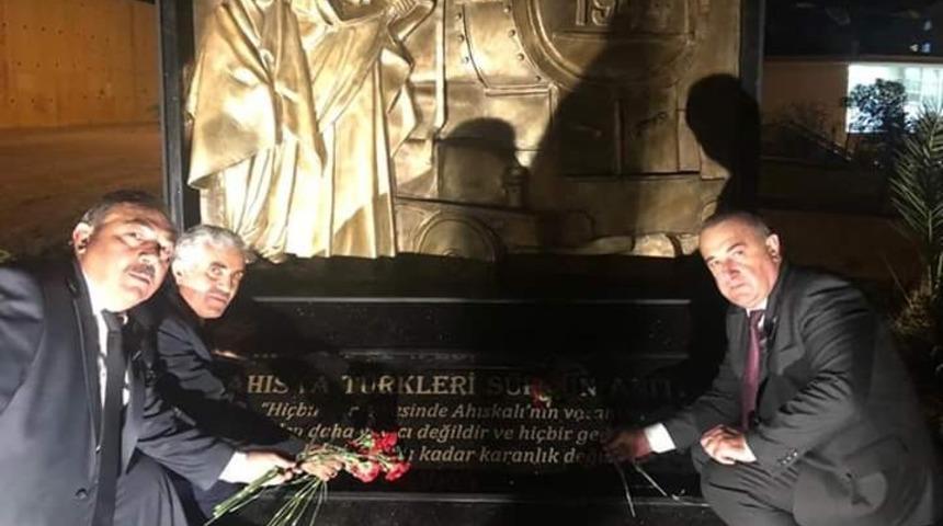 Ahıska T&uuml;rkleri S&uuml;rg&uuml;n Abidesinin a&ccedil;ılışı yapıldı