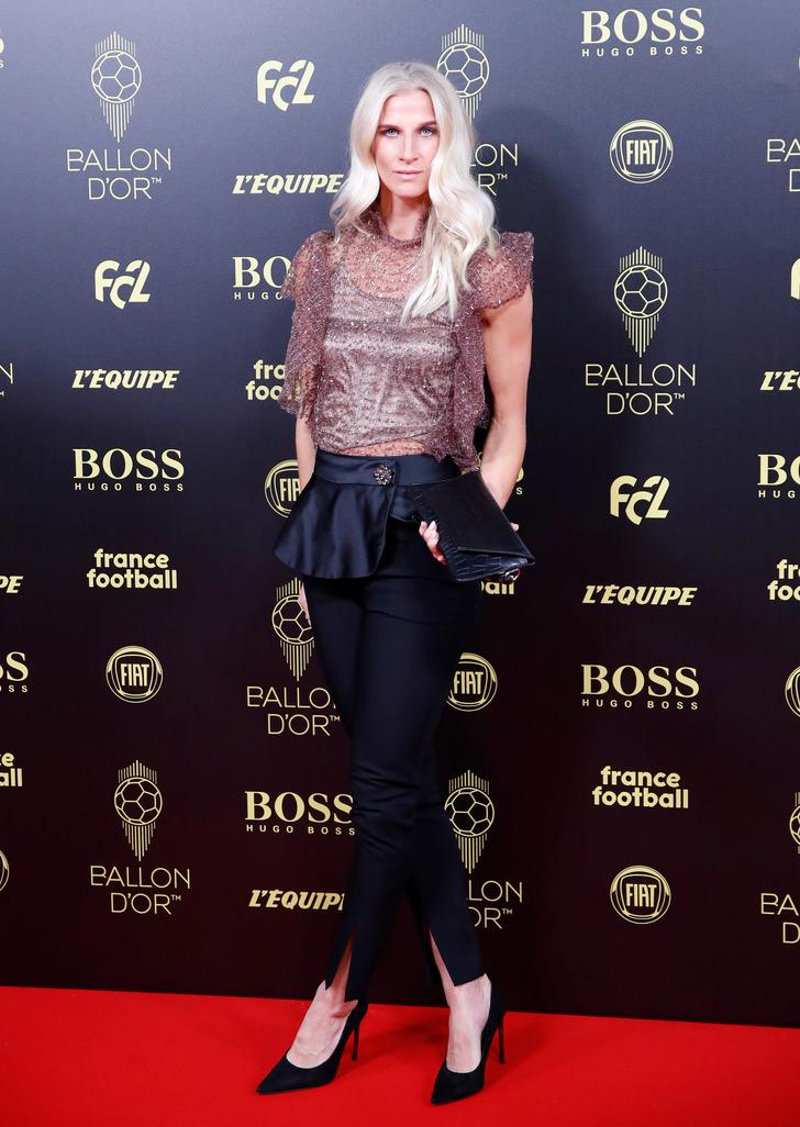 Ballon D'Or'u Messi kazandı, Annekee Molenaar törene damga vurdu  G2