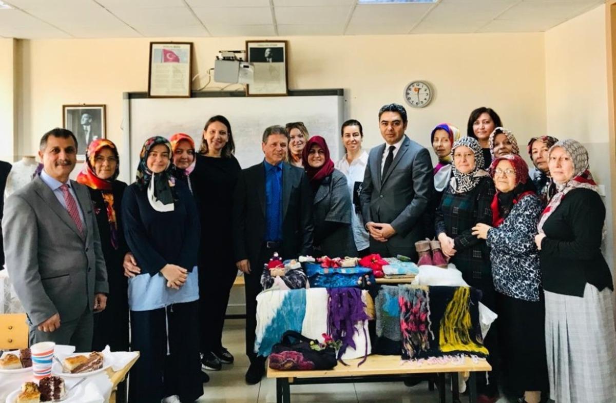 Ke&ccedil;e Aksesuarları yapımı kursu sonu&ccedil;landı