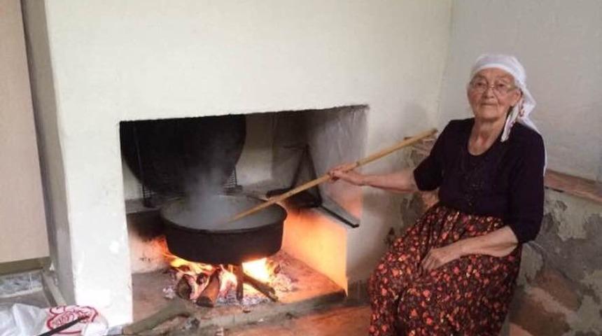 Aydın bir &ccedil;ınarını daha kaybetti