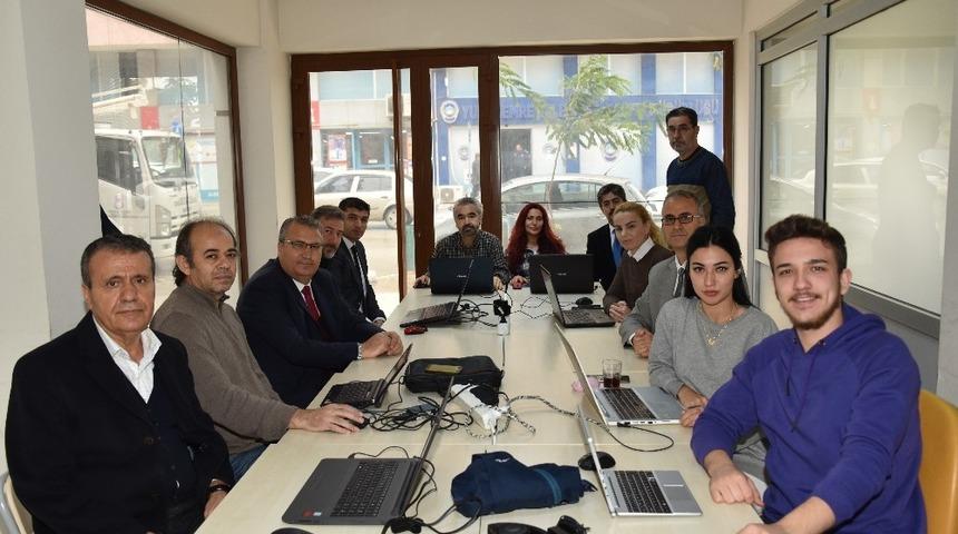 Yunusemreli kadınlar grafik tasarım &ouml;ğrenecek