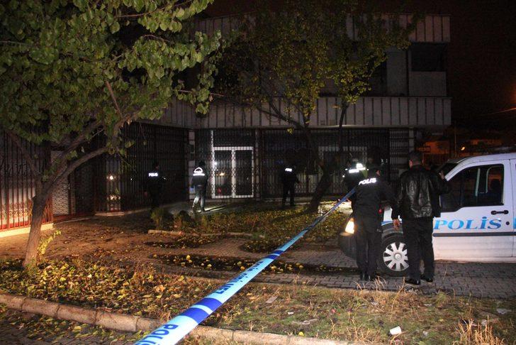 Eğlence mekanında 'kadın garson' kavgası! G2