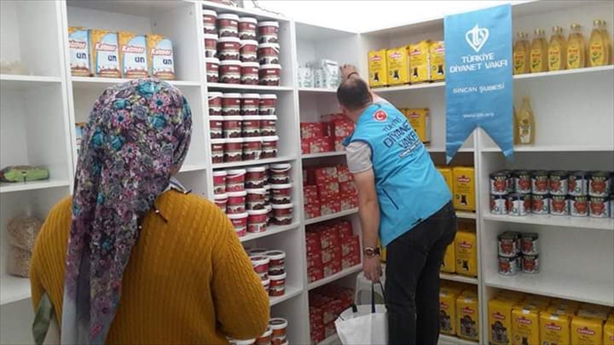 T&uuml;rkiye Diyanet Vakfı "Hayır Market"lerle ihtiya&ccedil; sahiplerine yardım dağıtıyor