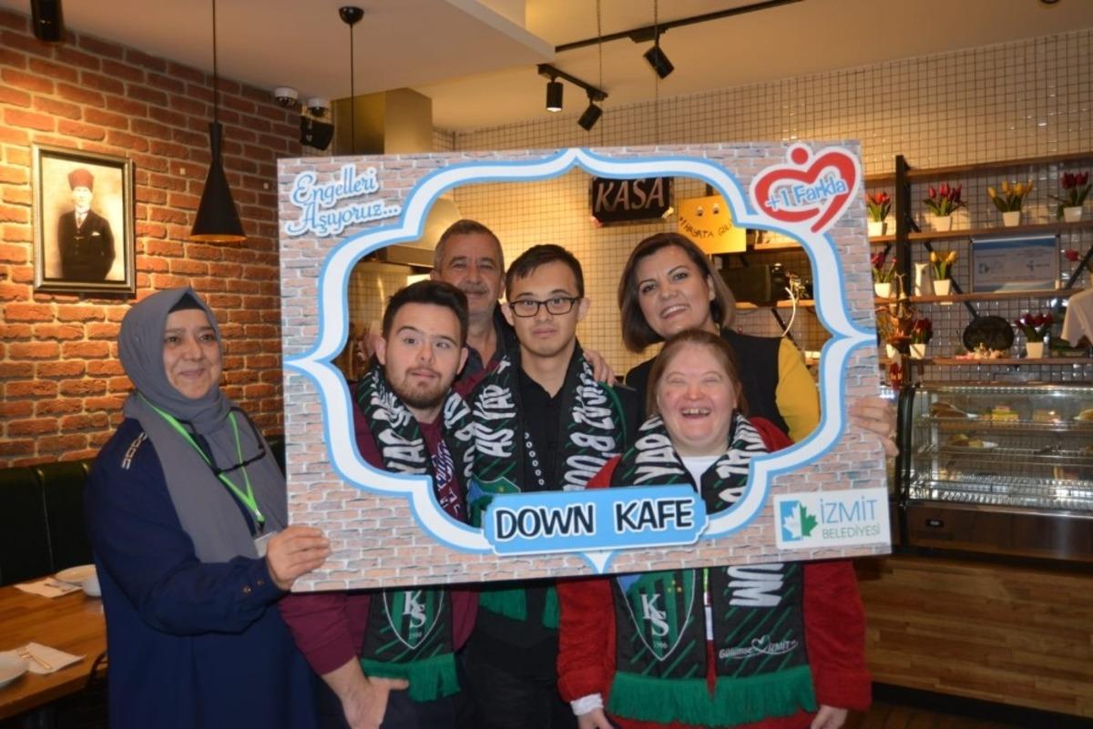 Başkan H&uuml;rriyet&rsquo;ten şampiyona ziyaret