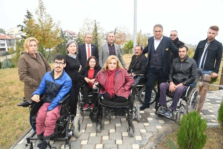 Büyükşehir, engellileri kahvaltıda buluşturdu G3