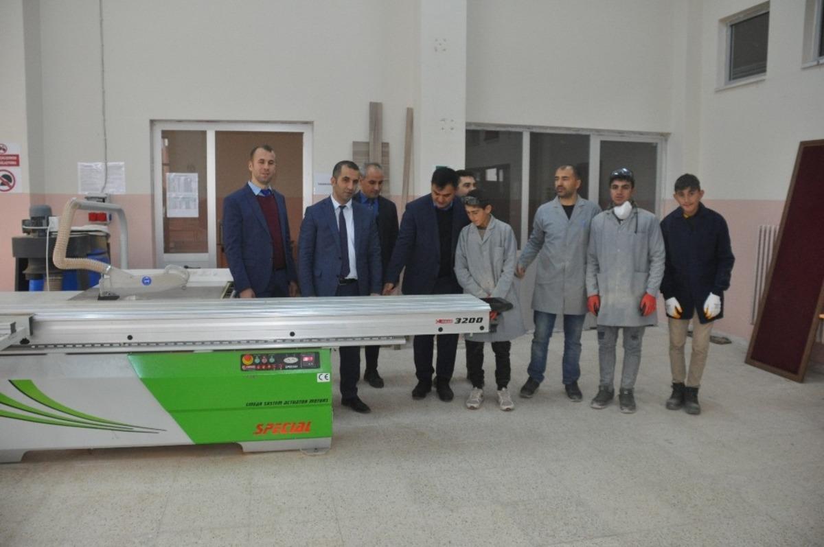 Bulanık&rsquo;ta fabrika gibi okul