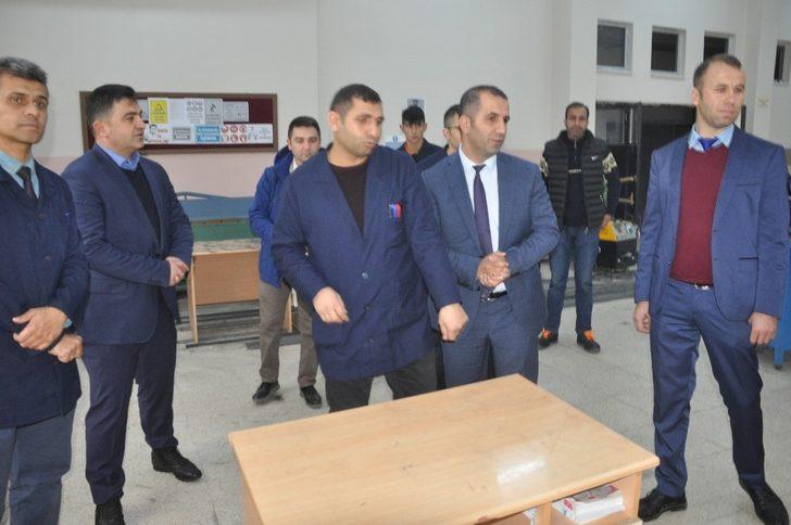 Bulanık’ta fabrika gibi okul G4