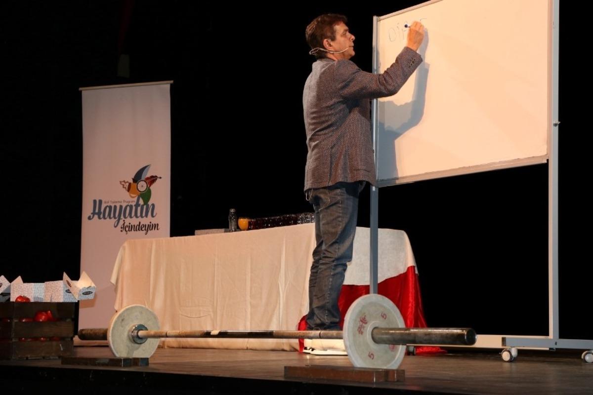 Dr. Kubilay &ldquo;Sağlığınızdan değerli bir şey yok&rdquo;