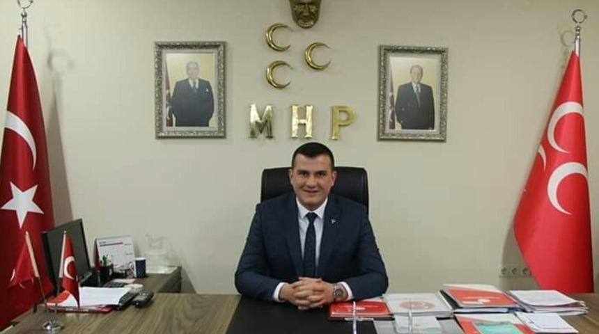 Pehlivan; &ldquo;Yerin altındaki K&uuml;rşat ve &ccedil;eriler; Madenciler&rdquo;