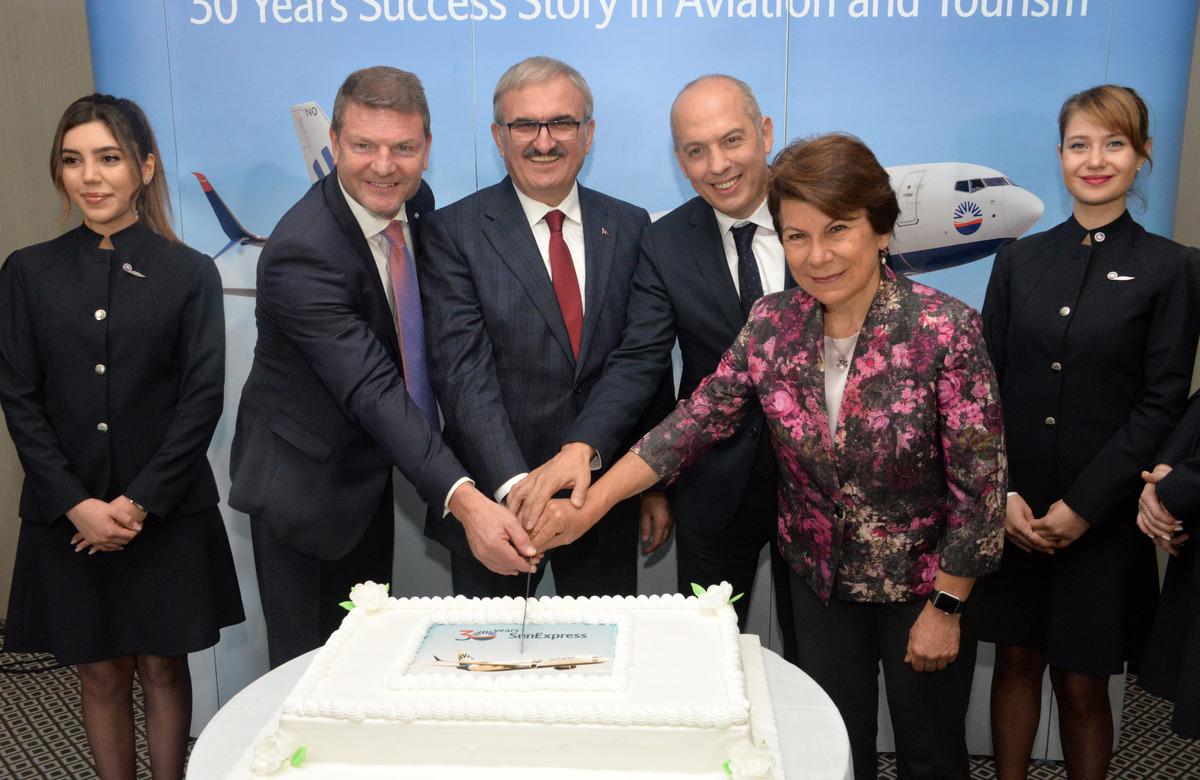 SunExpress 30'uncu yılını kutluyor