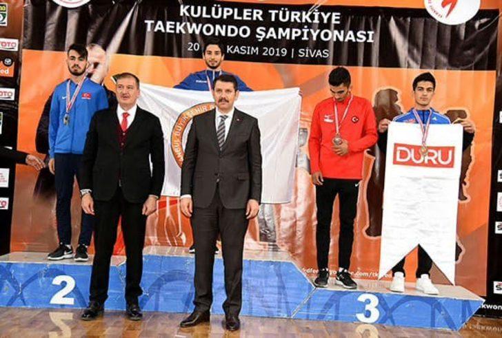 Türkiye Taekwondo Şampiyonası’ndan madalya ile döndü