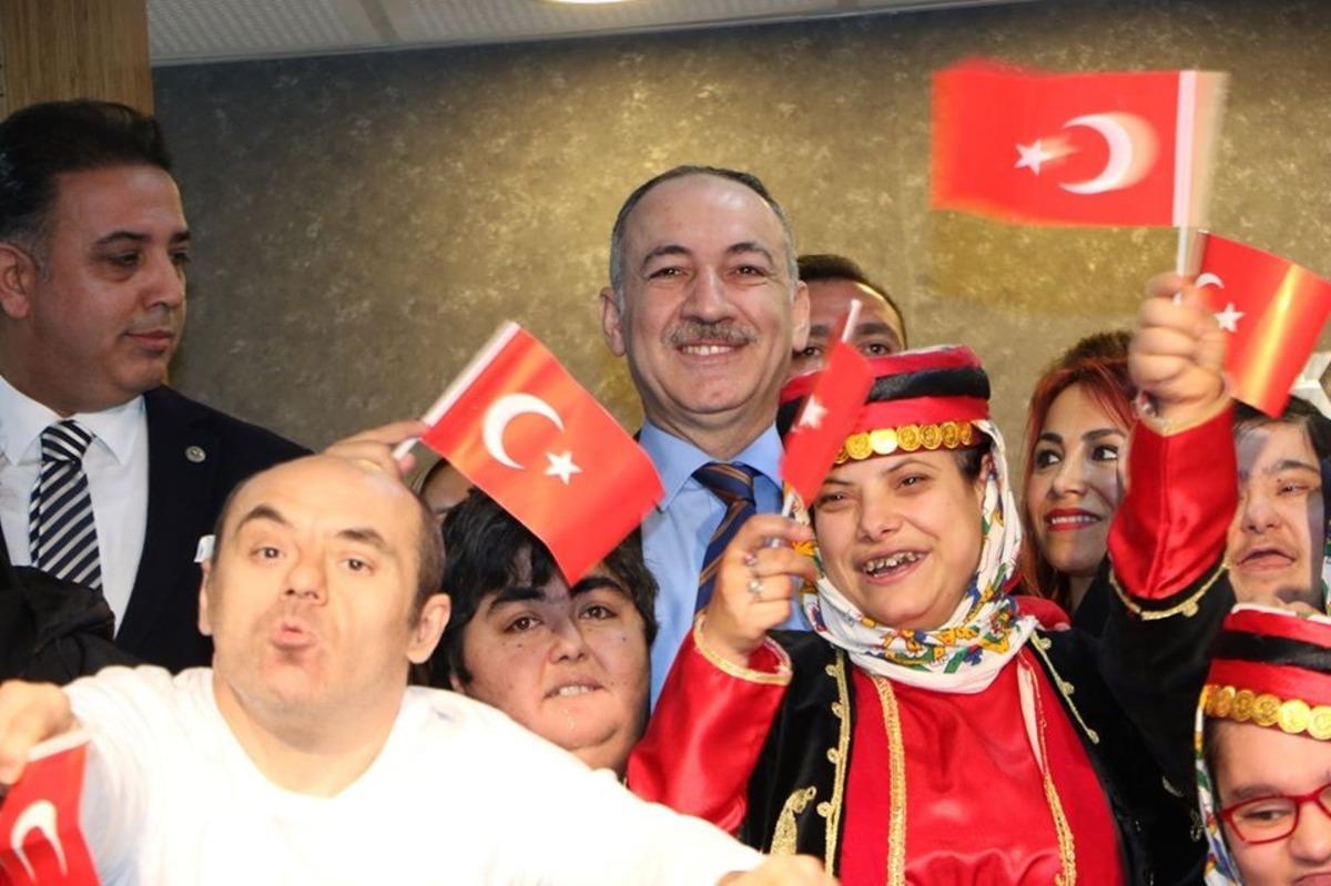 Başkan Saygılı: "Engelli kardeşlerimizin yanındayız"