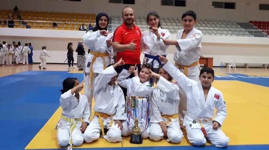 Minik Judocular Karaman&rsquo;ın gururu oldu