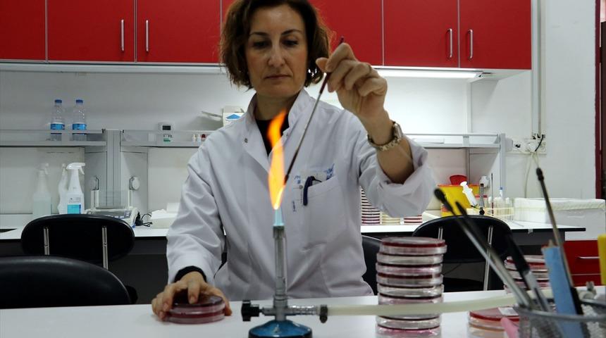 Uzmandan konserve t&uuml;ketiminde "kapağa dikkat" uyarısı