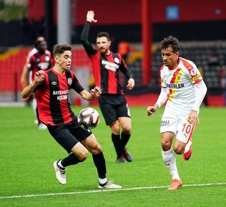 Ziraat Türkiye Kupası: Fatih Karagümrük: 0 - Göztepe: 1 (İlk yarı) G3