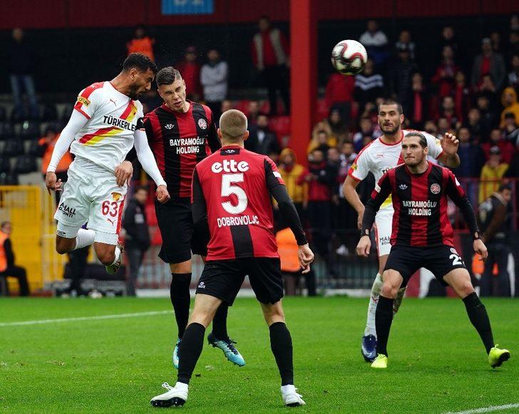 Ziraat Türkiye Kupası: Fatih Karagümrük: 0 - Göztepe: 1 (İlk yarı) G4