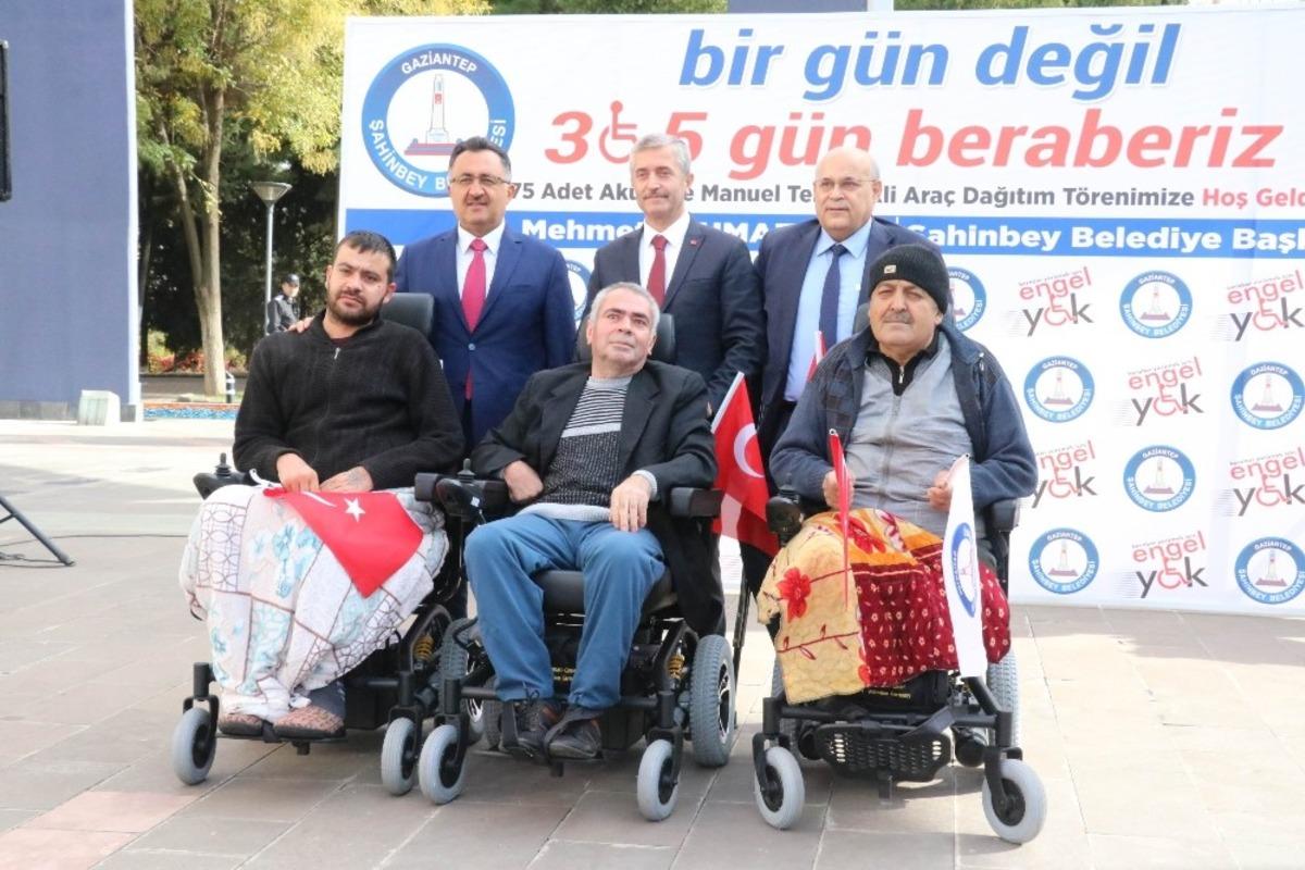 Gaziantep&rsquo;te 75 engelliye ak&uuml;l&uuml; ve manuel sandalye