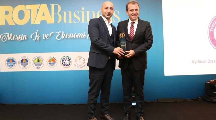 Toros Üniversitesi’ne ’eğitim ödülü’