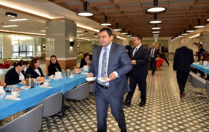 Sağlık çalışanı engelliler kahvaltı programında buluştu G2