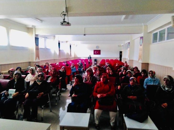 Büyükşehir’den “Bilinçli Veli, Bilinçli Öğrenci" konulu eğitim G2