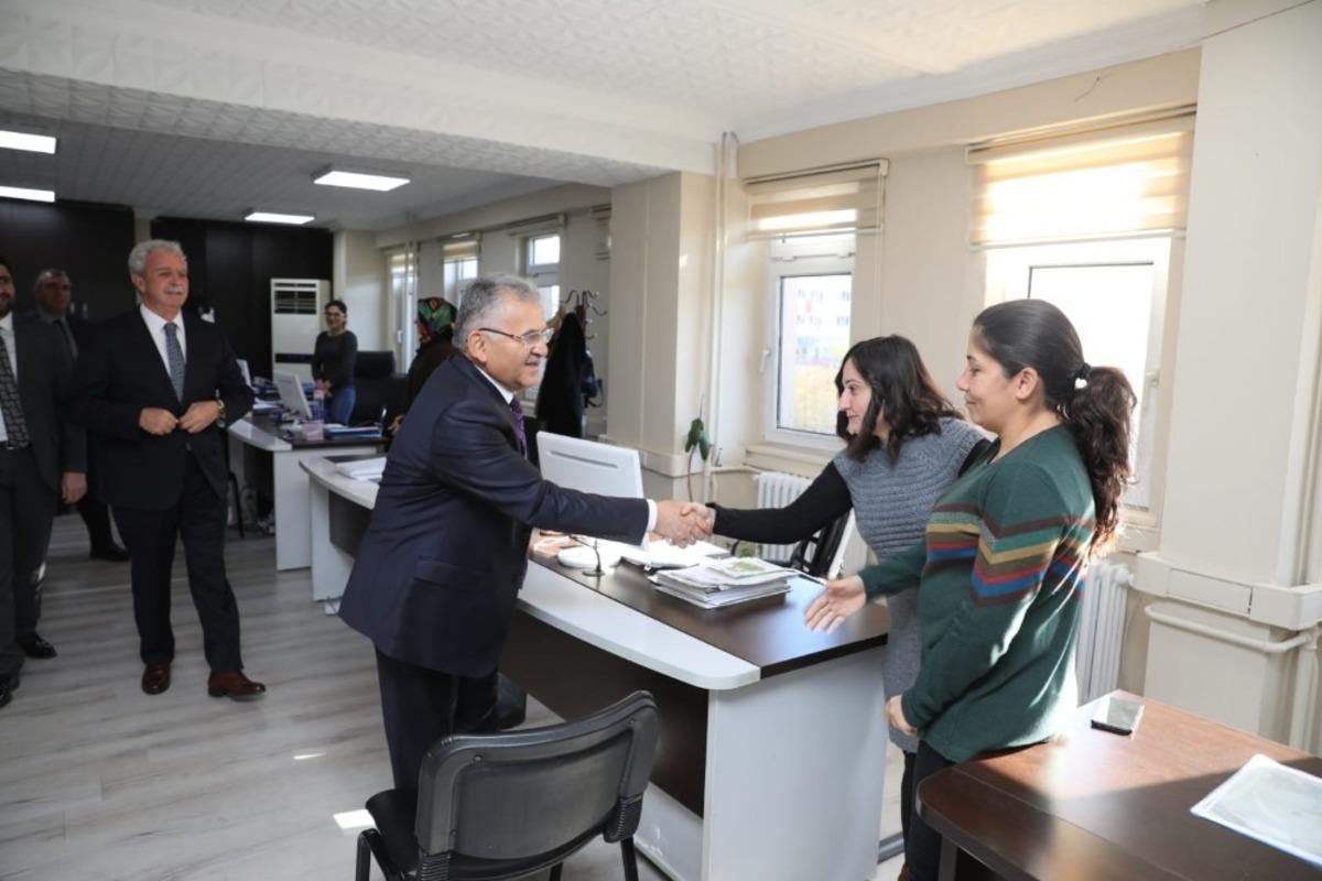 Başkan B&uuml;y&uuml;kkılı&ccedil;, kardeş şehir Artuklu&rsquo;da