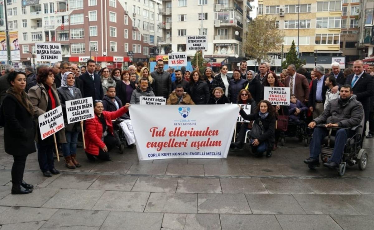 &Ccedil;orlu&rsquo;da D&uuml;nya Engelliler G&uuml;n&uuml;&rsquo;nde t&ouml;ren d&uuml;zenlendi